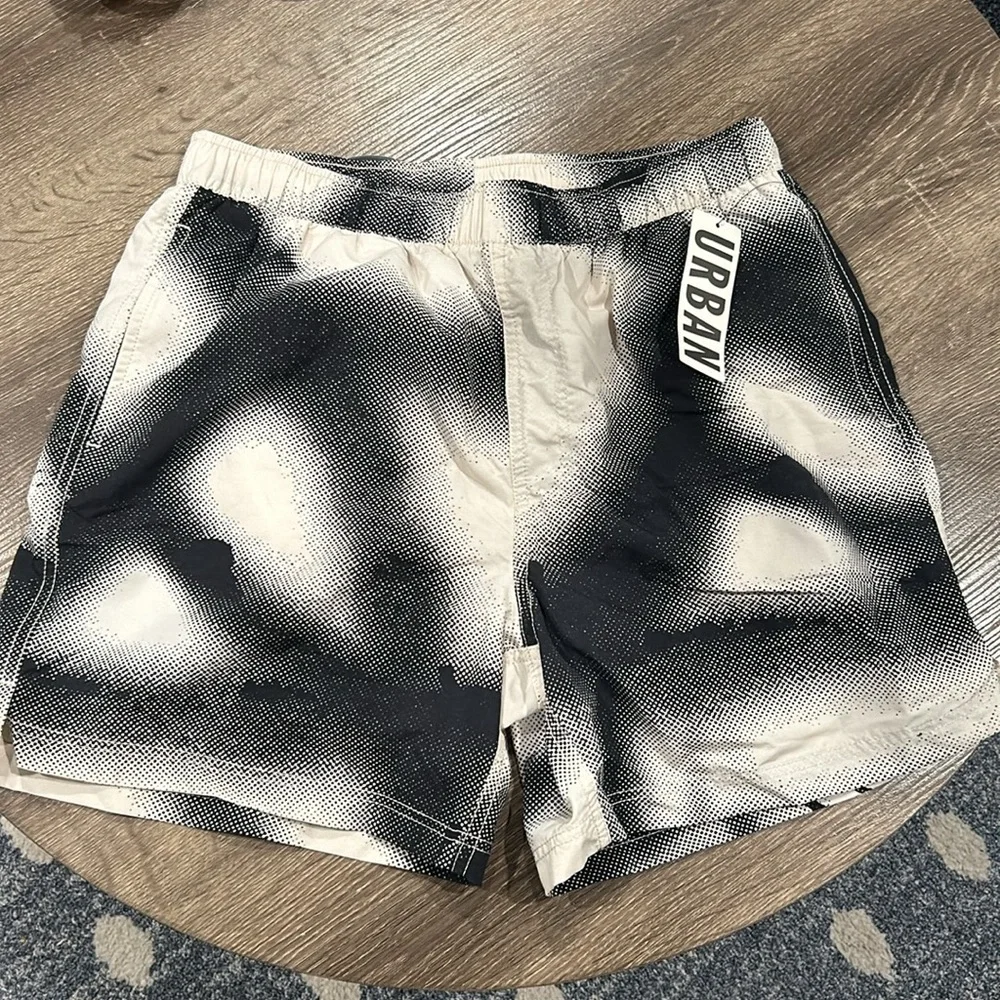 Unique UO Print 5” Swim Short